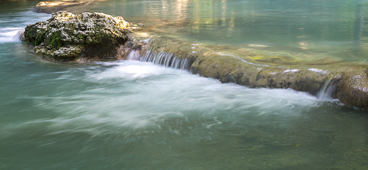 La splendida acqua del fiume Elsa.