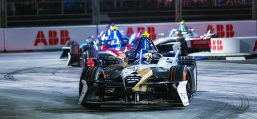 Nick Cassidy führt das Feld an