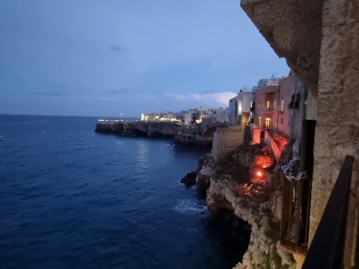 Luminarie-Polignano a Mare la Notte-Puglia_Italia