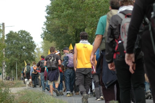 cortège en direction de l' autoroute samedi 10 octobre 2026